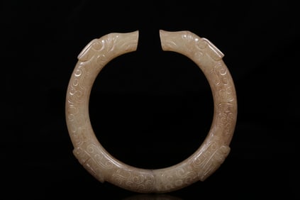 HETIAN JADE HOOK CLOUD PATTERN DOUBLE DRAGON PENDANT