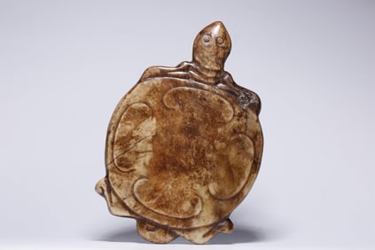 ANCIENT JADE TURTLE SHAPE ORNAMENT