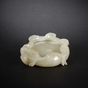 QING DYNASTY WHITE JADE PENDANT