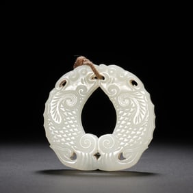 QING DYNASTY HETIAN WHITE JADE DOUBLE FISH PENDANT