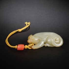 QING DYNASTY WHITE JADE AUSPICIOUS BEAST
