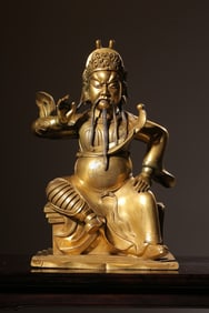 QING DYNASTY GILT BRONZE STATUE OF GUAN GONG SITTING