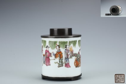 OLD TIN PORCELAIN FIGURE TEA CAN, WEIGHT 1130G