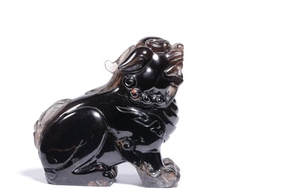 QING DYNASTY TEA CRYSTAL TIANLU AUSPICIOUS BEAST ORNAMENT