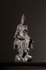QING AGARWOOD CARVED FREE GUANYIN STATUE