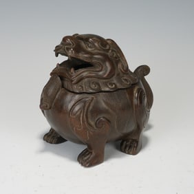 QING DYNASTY AGARWOOD AUSPICIOUS ANIMAL INCENSE