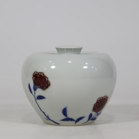 QING KANGXI BLUE AND WHITE ENAMEL RED FLOWER APPLE VASE