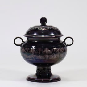 QIANLONG PERIOD OF THE QING DYNASTY, EGGPLANT-PURPLE GLAZED STEM CUP