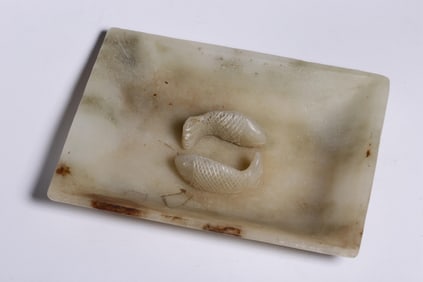 QING DYNASTY HETIAN JADE DOUBLE FISH PATTERN SQUARE WASH BASIN