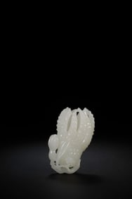 QING DYNASTY WHITE JADE BUDDHA HAND ORNAMENT