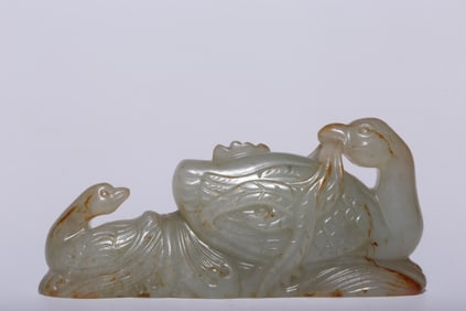 HETIAN JADE BLUE AND WHITE SEED MATERIAL BELT SKIN-STAINED JADE GOOSE PEN HOLDER