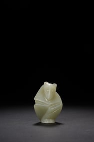 QING DYNASTY WHITE JADE AUSPICIOUS BEAST