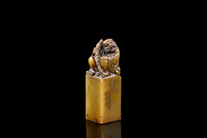 SHOUSHAN STONE CARVED 'BODHIDHARMA' STAMP SEAL