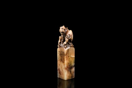 SHOUSHAN STONE CARVED 'OX' STAMP SEAL