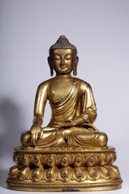 QING DYNASTY GILT BRONZE STATUE OF SHAKYAMUNI SEATED