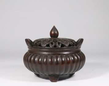ROSEWOOD MELON-SHAPED DOUBLE-EARED THREE-LEGGED INCENSE BURNER