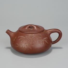 BAMBOO-PATTERNED PURPLE CLAY TEAPOT