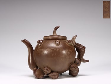 MINGYUAN STYLE BIONIC FRUIT PATTERN PURPLE CLAY TEAPOT