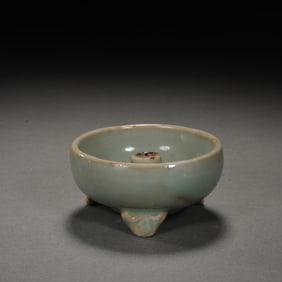 QING DYNASTY GREEN GLAZED INCENSE BURNER