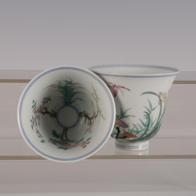 A PAIR OF FAMILLE ROSE FLORAL PATTERN BELL CUPS OF YONGZHENG QING DYNASTY