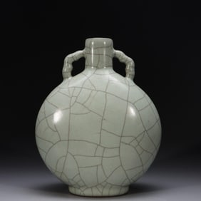SOUTHERN SONG GUAN KILN CELADON ?MOON?EMBRACING? BOTTLE