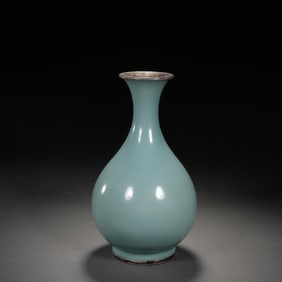 YUHUCHUN VASE