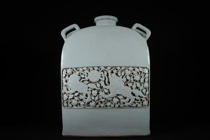OLD YUAN DYNASTY SHUFU GLAZED TWISTED LION PLAYING BALL FLAT POT