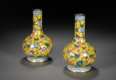 QING DYNASTY COPPER ENAMEL WITH GOURD DECORATION HEAVENLY SPHERE BOTTLE (PAIR)