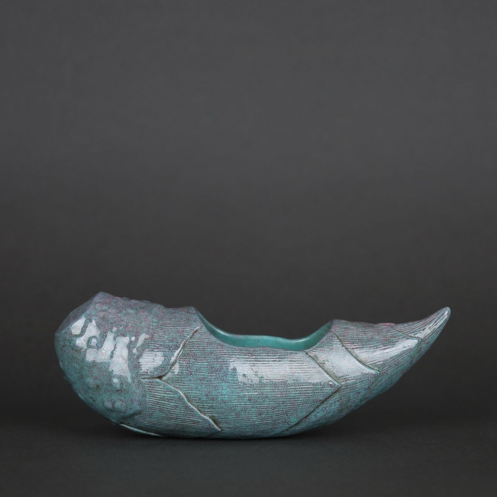 QING DYNASTY LU JUN GLAZED BAMBOO SHOOT SHOE-SHAPED PEN WASH: 清代 炉钧釉竹笋鞋形笔洗 Qing Dynasty Lu Jun glazed bamboo shoot shoe-shaped pen wash height 6cm，length 15.5cm，width 5cm