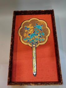 QING DYNASTY FILIGREE GILT DOTTED EMERALD FLOWER BUTTERFLY FAN, WEIGHING 345 GRAM