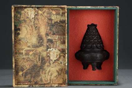 OLD AGARWOOD CARVING CORNUCOPIA