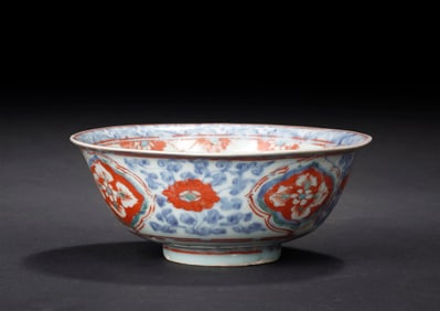 A COPPER RED UNDERGLAZE BLUE BOWL