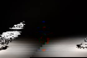 FAMILLE ROSE 'FIGURES' JAR WITH COVER: 粉彩人物將軍罐 Famille Rose 'Figures' Jar with Cover Height: 16 1/4 in (41.3 cm) Diameter: 9 3/4 in (24.8 cm)