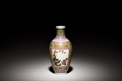 FAMILLE ROSE 'FLOWERS AND BIRDS' OPEN MEDALLION VASE