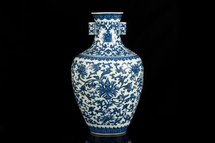 LARGE BLUE AND WHITE 'LOTUS' VASE