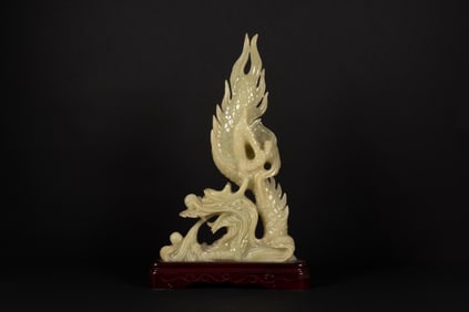 JADE CARVED 'DRAGON' FIGURE
