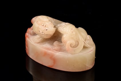 FURONG SHOUSHAN STONE CARVED 'MYTHICAL BEAST' STAMP SEAL