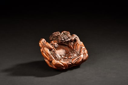 AGARWOOD CARVED 'SCHOLARS' BRUSH WASHER