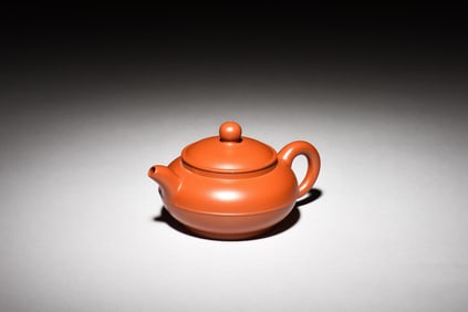 YIXING ZISHA ORANGE CLAY TEAPOT