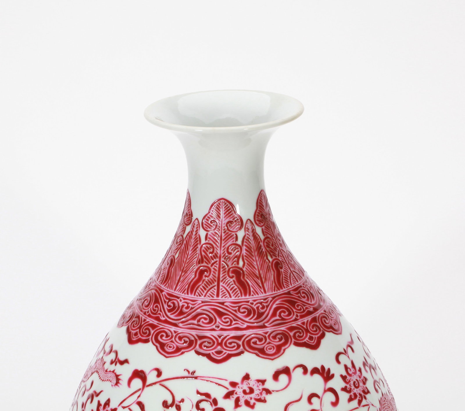 A RUBY-RED ENAMELLED DRAGON VASE - 5