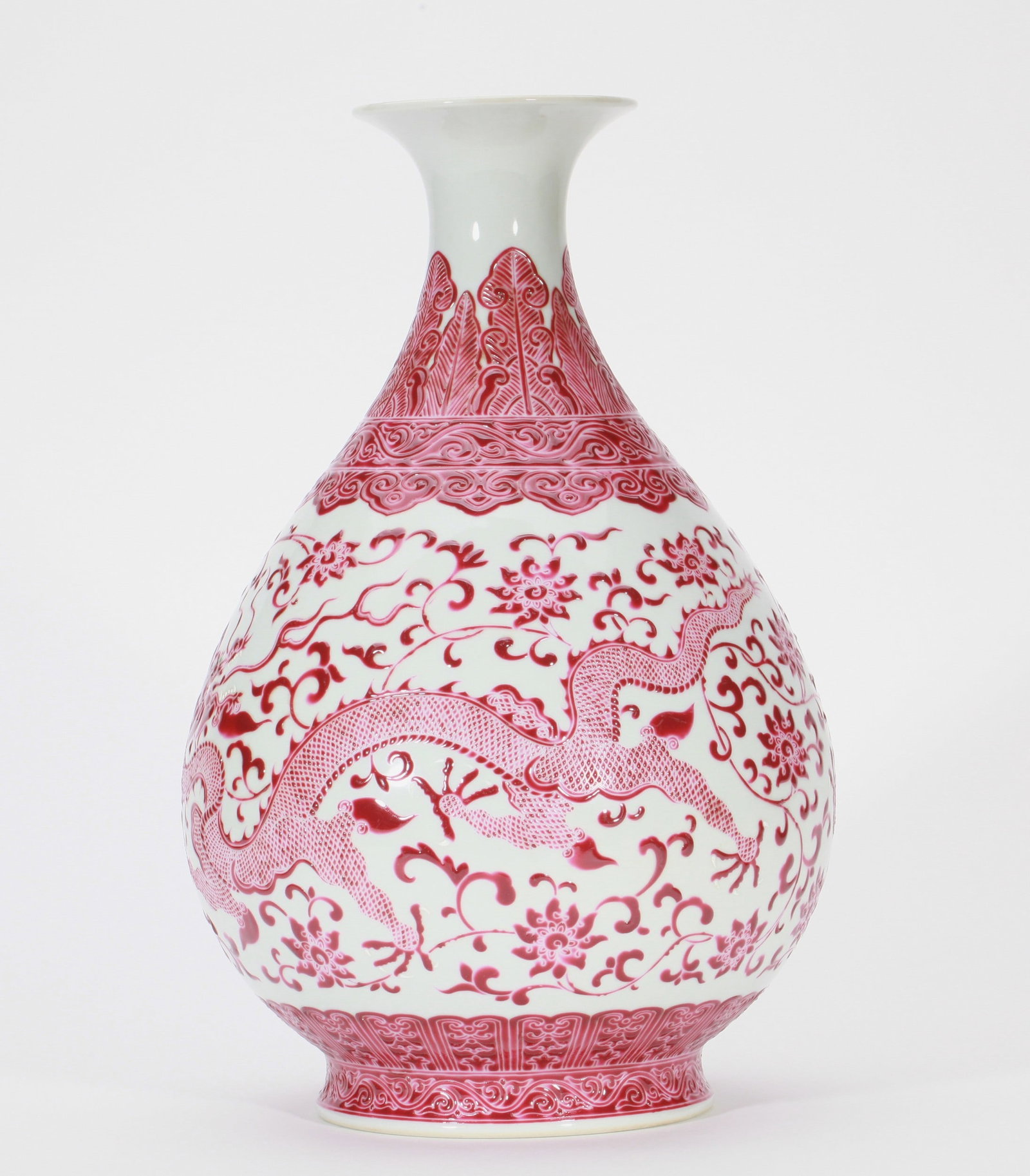 A RUBY-RED ENAMELLED DRAGON VASE - 7