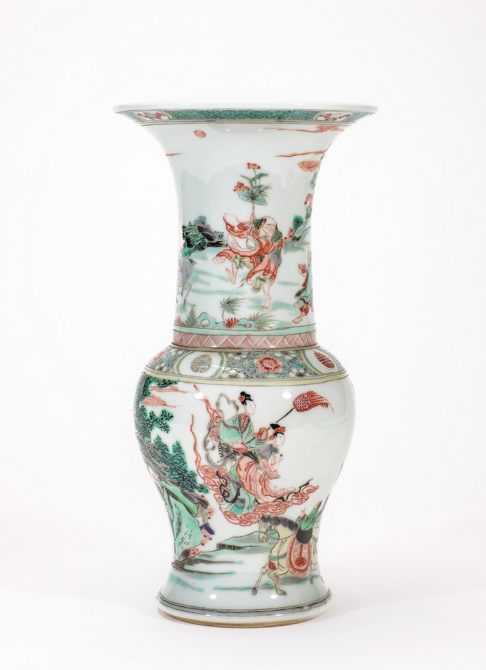 A WUCAI FIGURE VASE: 清康熙五彩人物花觚 A wucai figure vase Ht.25cm