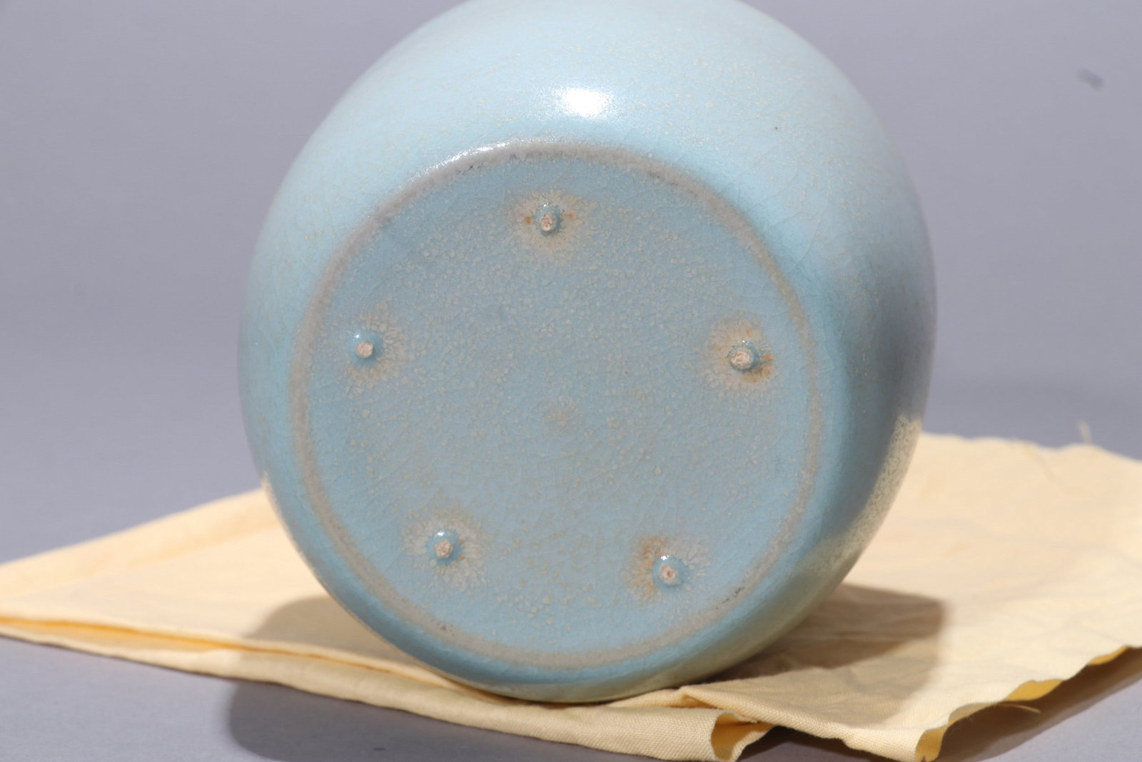 A RU VASE - 7