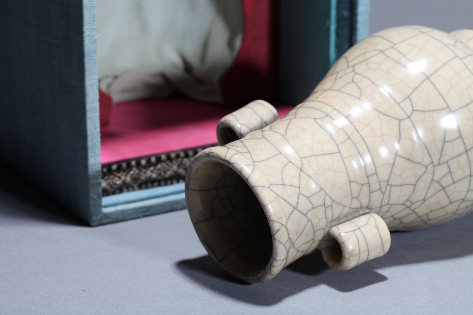 A GE VASE - 4