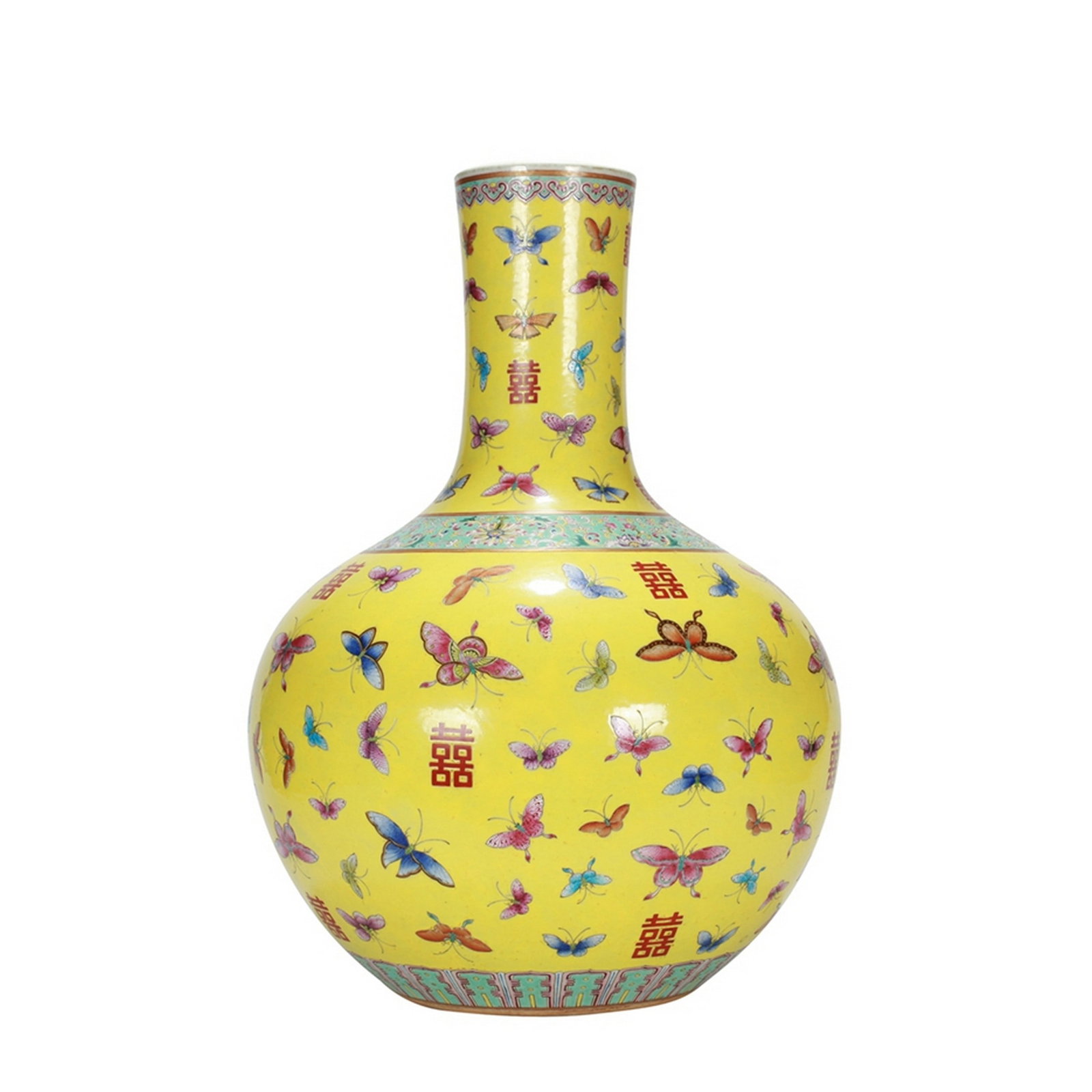 YELLOW BUTTERFLY PATTERNED LARGE PORCELAIN VASE: 清 皇帝大婚用黃地粉彩百蝶天球瓶 Yellow butterfly patterned large porcelain vase Ht.57CM