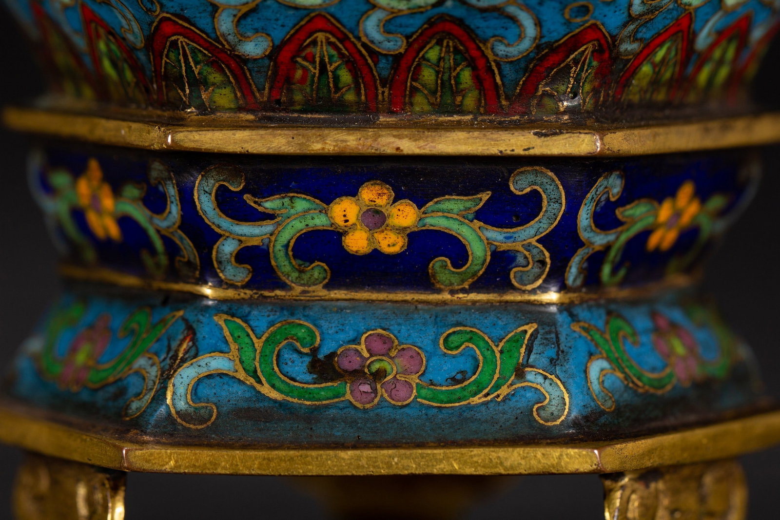 A CLOISONN? ORNAMENT - 4