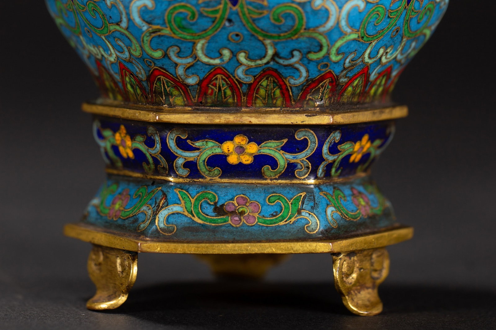 A CLOISONN? ORNAMENT - 5