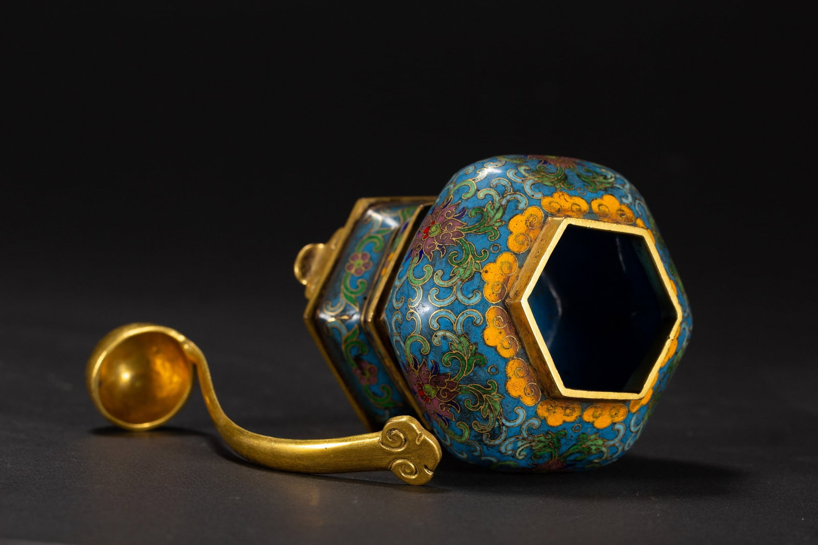 A CLOISONN? ORNAMENT - 6