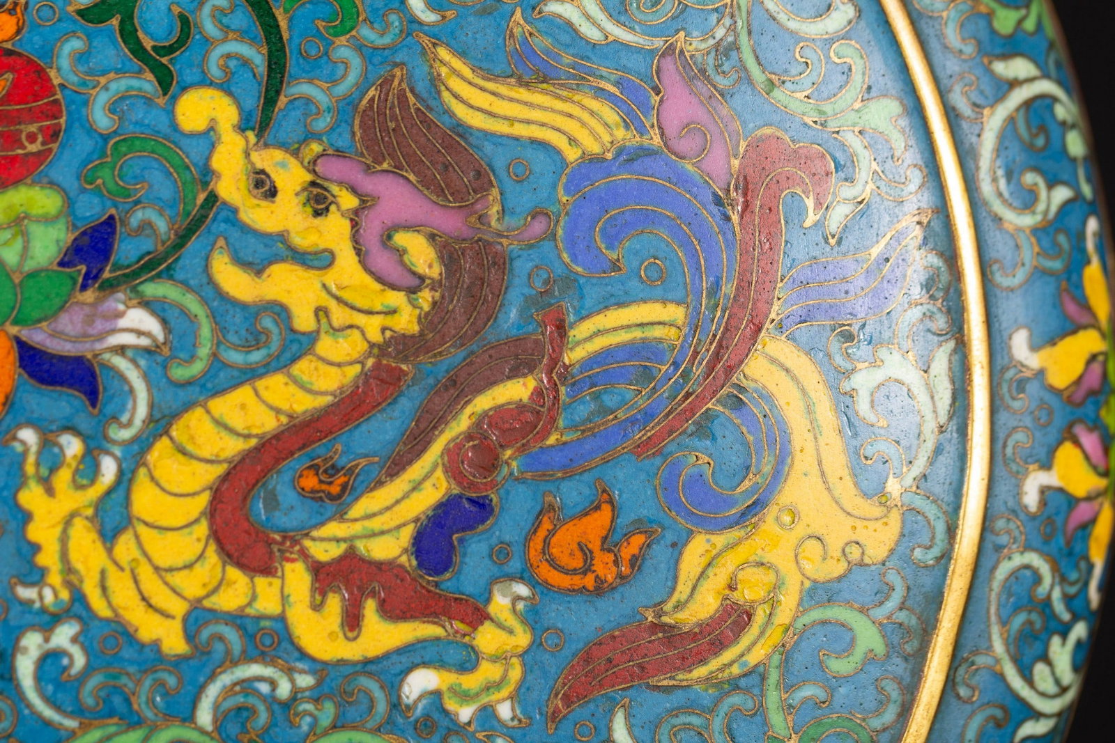 A CLOISONN? BOX - 5