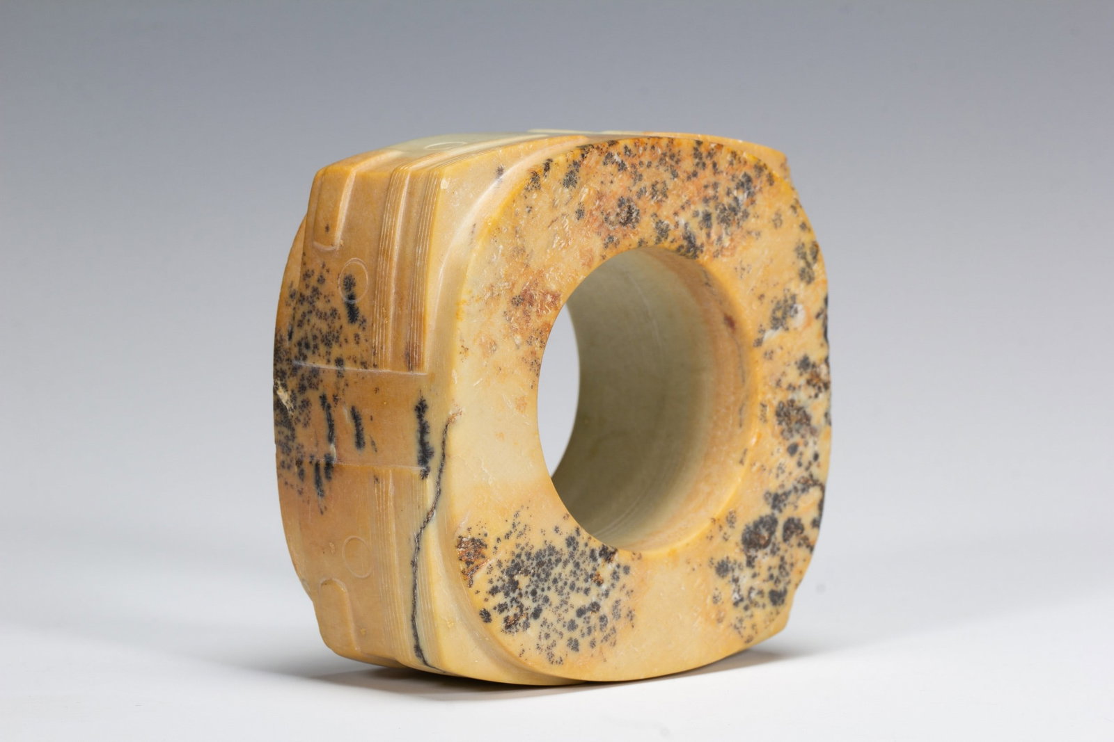 A JADE CONG - 4